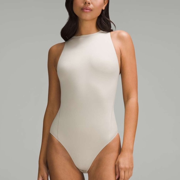 [NWT] Lululemon Wundermost Nulu High-Neck Sleeveless Bodysuit Mojave Tan - Sz S - Picture 1 of 16